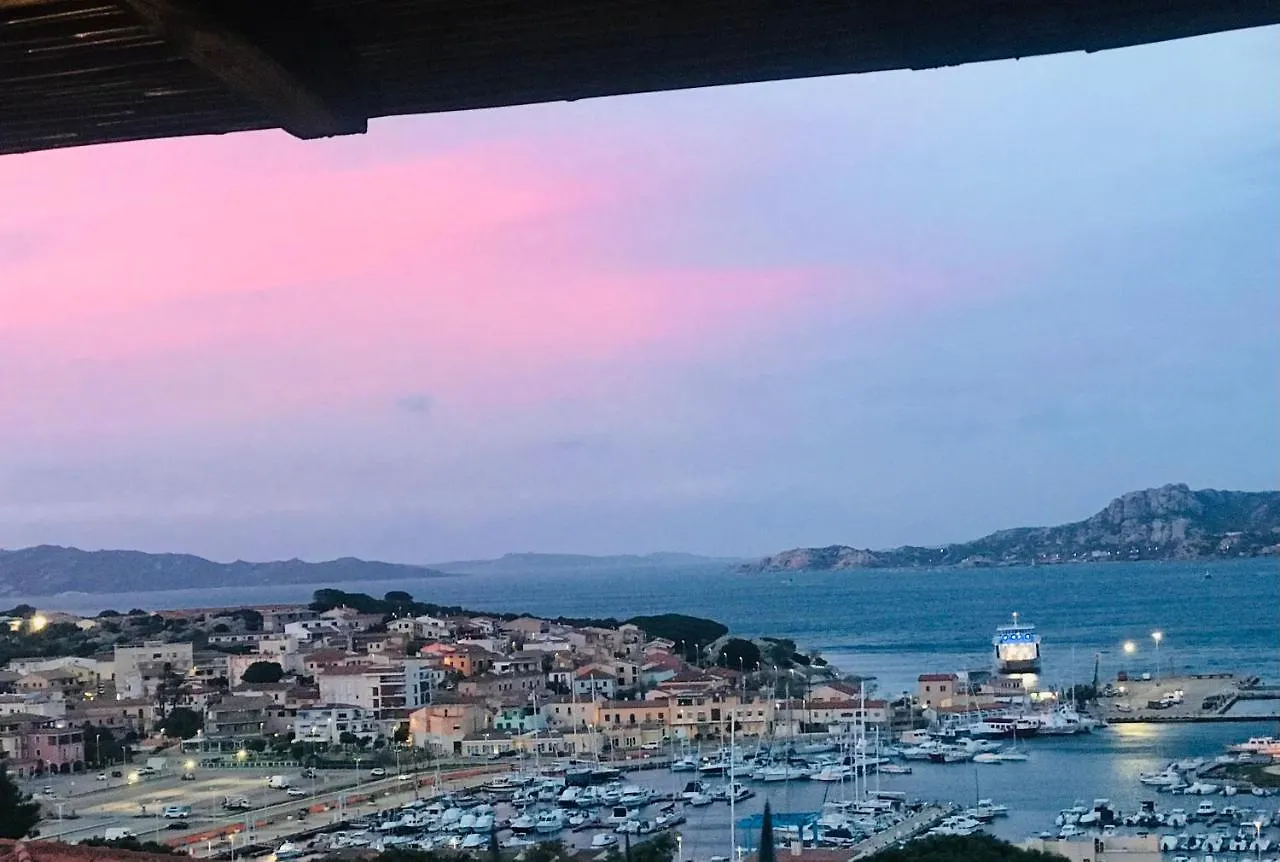 Apartment Holiday House Palau Italien
