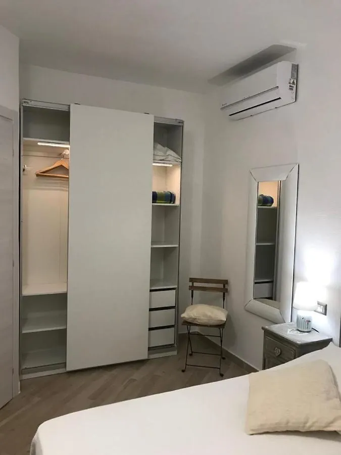 Apartment Holiday House Palau Italy