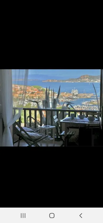 Holiday House Palau
